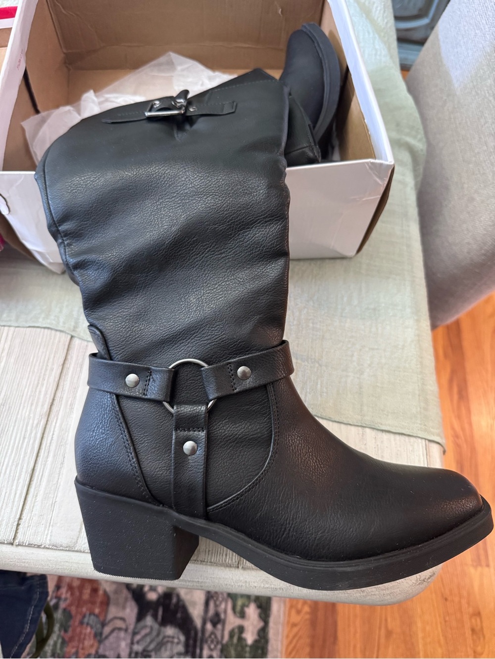 True Craft Black Mid-Calf Block Heel Riding Boots